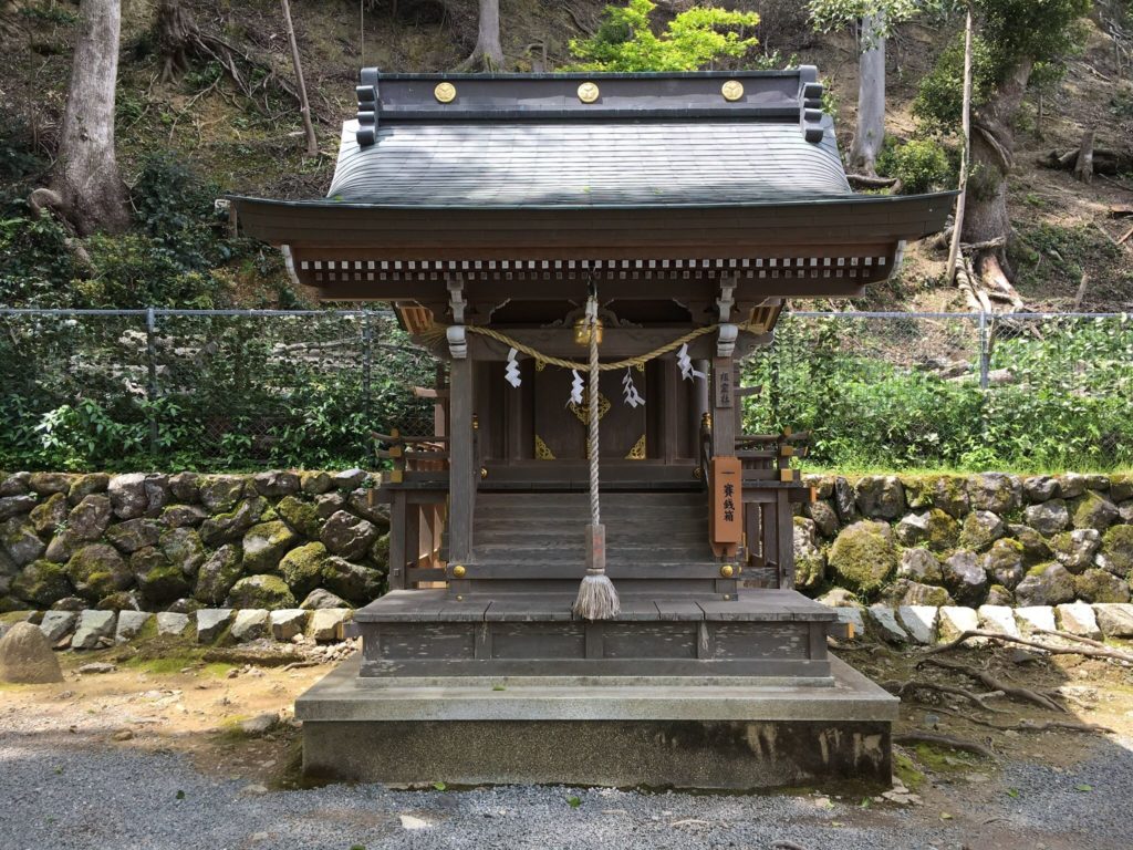 祖霊社